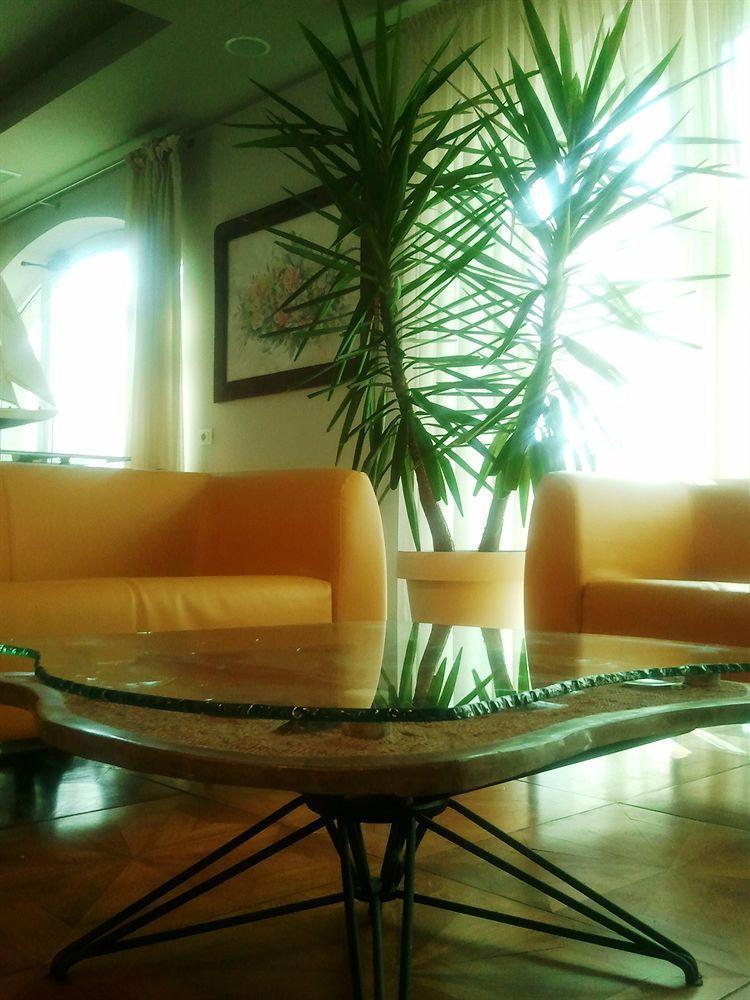 Hotel Acquadolce Peschiera del Garda Bagian luar foto