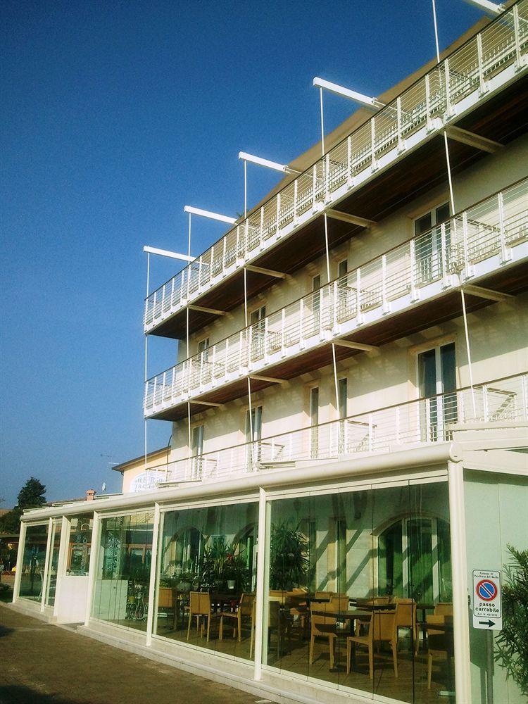 Hotel Acquadolce Peschiera del Garda Bagian luar foto