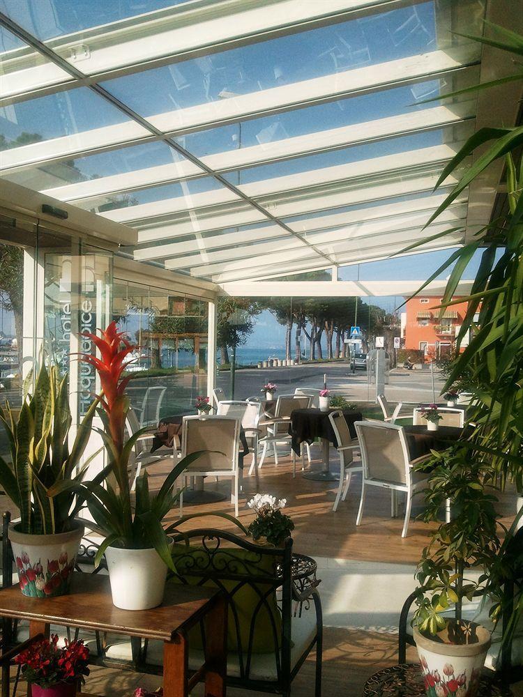 Hotel Acquadolce Peschiera del Garda Bagian luar foto